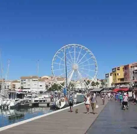 Apartment Cosy Balneo Et Terrasse Agde