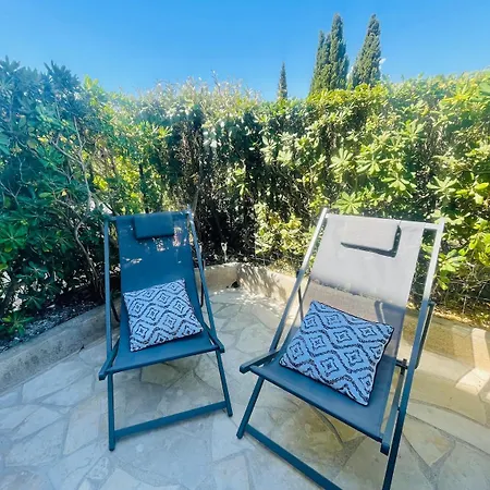 Cosy Balneo Et Terrasse * אגדה